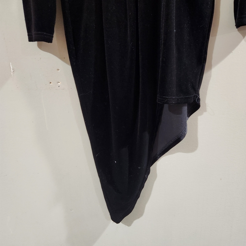 Goth Black Velvet Dress V Line Size M Mini - Picture 3 of 4